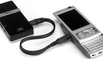 Dzięki miniaturowym rozmiarom i niewielkiej wadze, Optoma Pico zmieści się w każdej kieszeni