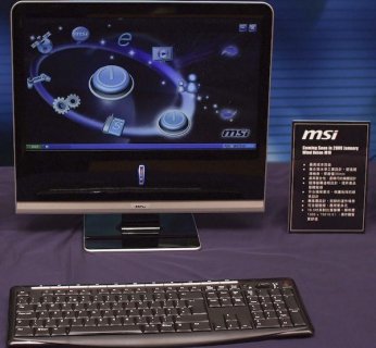 Wersje z jednordzeniowym procesorem Atom, dostępne będą z preinstalowanym systemem Windows XP, natomiast modele wyposażone w procesor Atom 330 - z Windowsem Vista