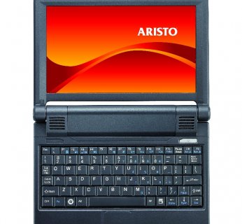 Notebook ma wymiary kartki A4 z jasnym ekranem o przekątnej 8,9 cala, rozdzielczości 1024 x 600 i masie ok. 1 kg