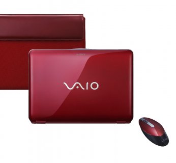 Wszystkim elementom notebooka CS11, od obudowy przez wsporniki na nadgarstki po widoczne powierzchnie wewnętrzne nadano przyciągającą uwagę kolorystykę