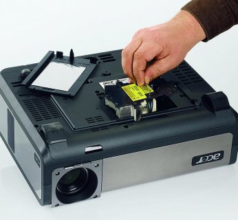 Wyjęcie modułu świecącego