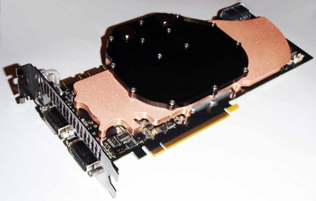 GeForce GTX 285 chłodzony cieczą