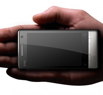 Touch Diamond2 mierzy 107,85 x 53,1 x 13,7 milimetra