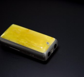 A10 Jantar to niezwykłe połączenie biżuterii i elektroniki użytkowej, jakiego do tej pory w Polsce nie było