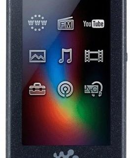 Odtwarzacz mierzy około 10 milimetrów grubości, zaś waży niespełna 100 gramów