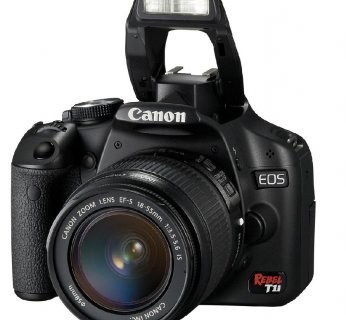 Nowa lustrzanka posiada również złącze HDMI