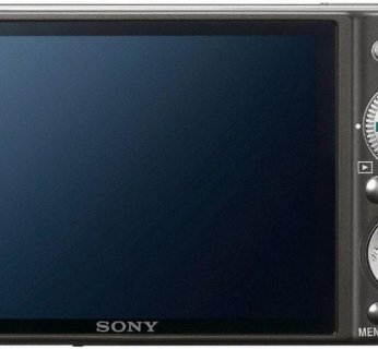 W aparat wbudowano funkcje do retuszu zdjęć - kadrowanie, korygowanie czerwonych oczu czy filtry artystyczne