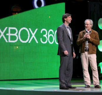 - Następnym krokiem w rozwoju interaktywnej rozrywki będzie eliminacja tradycyjnych kontrolerów - powiedział Steven Spielberg