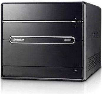 Całość zasilana jest 500-watowym zasilaczem