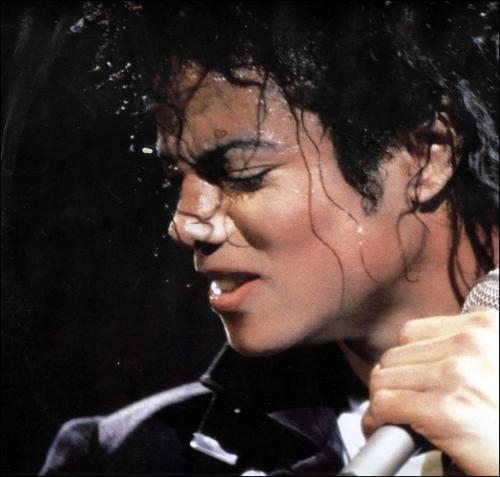 Spamerzy żerują na śmierci Michaela Jacksona