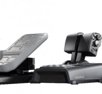 W celu zapewnienia pełnego komfortu na podstawce umieszczono stabilizujący zaczep do dywanu oraz wygodną podpórkę do pięt