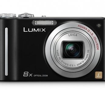 Aparat mierzy 98 x 63 x 23 milimetry, zaś waży 138 gramów