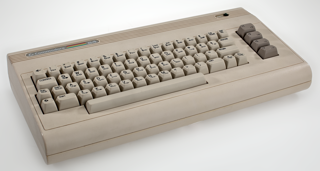 Próba uruchomienia na tej maszynie programu w BASIC-u w dialekcie z małego Atari to gwarantowana porażka. Ale niekompatybilność dała użytkownikom swobodę wyboru. 