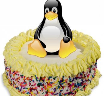 Tux, oficjalna maskotka Linuksa, dziś może świętować swoją pełnoletniość