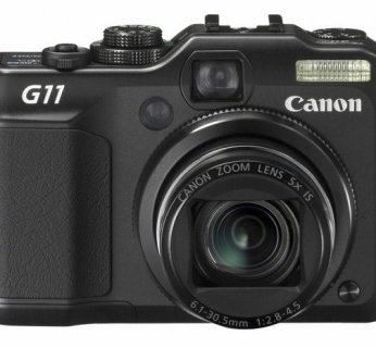 Poprzednik widocznego na zdjęciu modelu G11, posiadał matrycę o rozdzielczości 14 Megapikseli