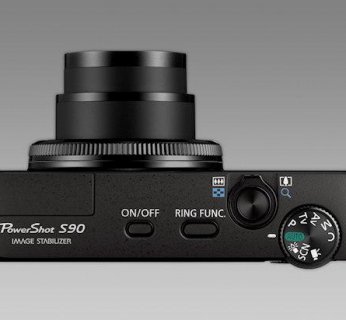 Dla uzyskania większej twórczej kontroli udostępnione zostały różne tryby tematyczne (SCN na kole nastaw), które umożliwiają dokonanie wyboru najlepszych ustawień dla poszczególnej sytuacji