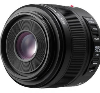 Lumix DMC-GF1 dostępny będzie w czterech kolorach: czarnym, białym, srebrnym i czerwonym