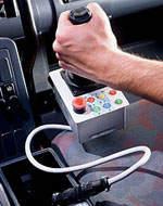 Samochód kierowany joystickiem - zupełnie jak w grach komputerowych