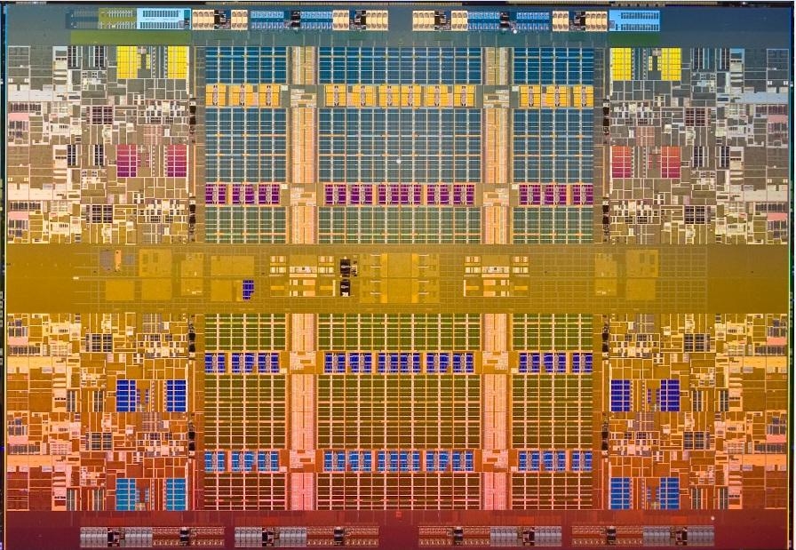 8-rdzeniowe procesory Xeon 7500