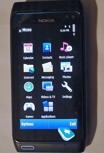 Nokia N8, czyli pojemnościowy OLED, filmy HD i Symbian^3