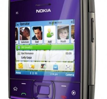 Nokia X5-01 dostępna będzie w kolorach: niebieskim, różowym, zielonym, fioletowym i czarnym