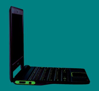 Lekka jak piórko, ale z sercem T(y)egrysa: Toshiba AC100