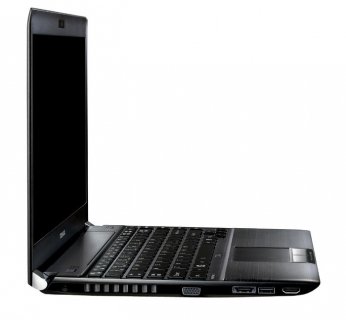 Supercienka, superlekka, superdługo działa na baterii... Toshiba R700