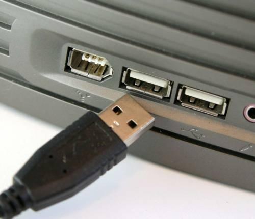 Port USB zaatakowany rootkitem