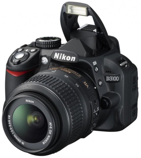 Nikon oficjalnie o lustrzance D3100