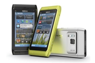 Nokia N8 ciągle jeszcze czeka na swoją szansę. 