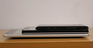 Porównanie rozmiarów - od góry: Dell Streak, Samsung Galaxy Tab, iPad
