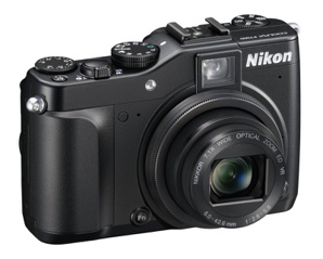 Zwycięzca testu w kategorii POWER. Nikon Coolpix P7000 Zoom optyczny: 7,1x Cena: 1990 zł