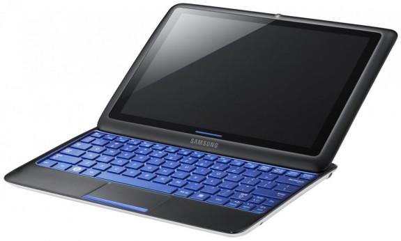Tablet Samsunga z Windows 7 i wysuwaną klawiaturą