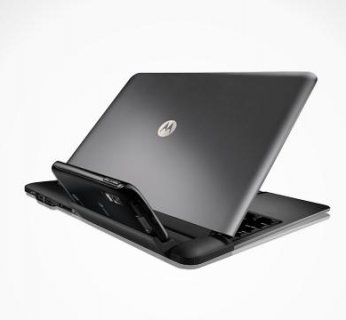 Motorola ATRIX z laptopem jako stacja dokująca