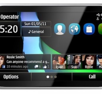 Nokia X7 mierzy 11,9 mm grubości, zaś waży 146 gramów