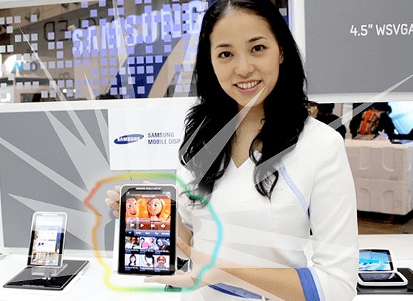 Prototyp 7-calowego tabletu z ekranem AMOLED, zaprezentowany na targach FPD 2010