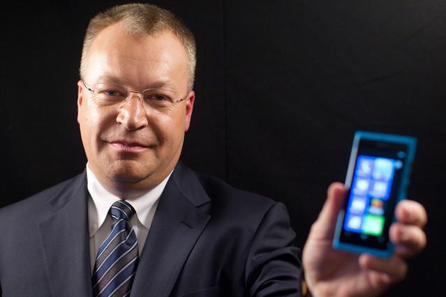 Nokia i Microsoft mają wsparcie w operatorach komórkowych
