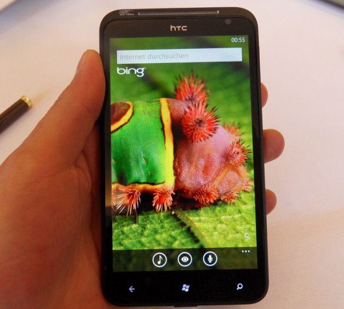 HTC Titan: mocne kolory, dobra ostrość.
