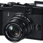 W porównaniu z uznanymi konkurentami takimi jak Canon G12, Nikon P7100, Olympus XZ-1 i Panasonic LX5, aparat Fujifilm oferuje szereg nowych elementów.