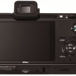 Trzycalowy wyświetlacz ma rozdzielczość 921000 pikseli i dobrze sprawdza się w praktyce, imponując dużymi kątami patrzenia.