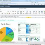 Office Professional Plus w Office 2010 pozwala na wygodną pracę w natywnych aplikacjach, nie tracąc żadnej z zalet przeniesienia twojego biura do chmury