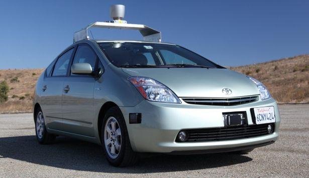 Samojeźdżący samochód Google'a opatentowany