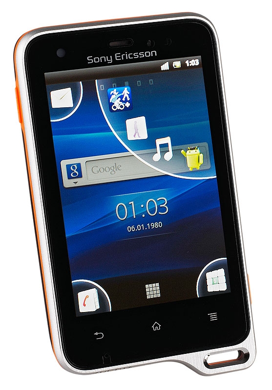 Sony Ericsson Xperia active – dla sportowców z nadwagą