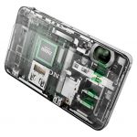 Zabrakło miejsca na typowe dla aparatów Sony podwójne gniazdo kart pamięci. Z tego względu TX55 współpracuje jedynie z kartami Micro SDHC.