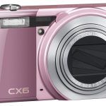 Ricoh CX6 przejął obiektyw i matrycę od poprzedniego modelu CX5. Obraz może być przybliżony 10,7-krotnie i jest rejestrowany w rozdzielczości 10 megapikseli.
