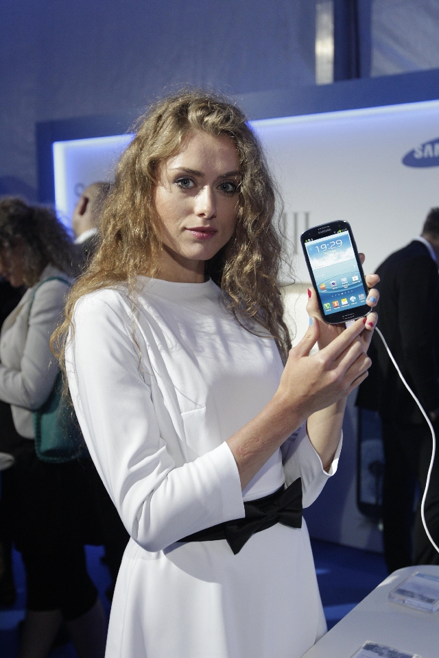 Galaxy S III już oficjalnie w Polsce