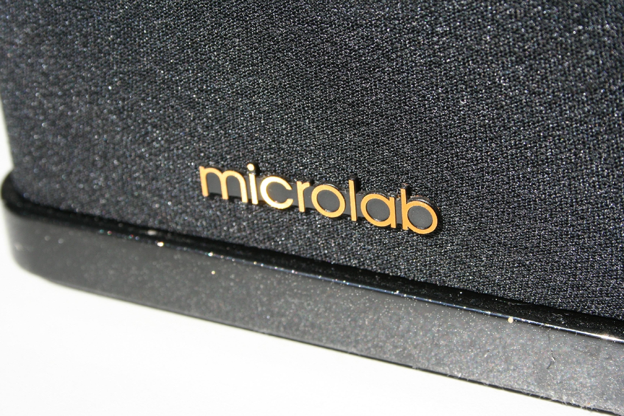 Microlab H200: zestaw 2.1 o krok od ideału