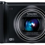 Projektanci Samsunga wyposażyli kompaktowego megazooma WB850F w moduł WLAN i wiele ciekawych funkcji.