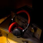 Ładnie grające, ładnie wyglądające słuchawki do parku, tylko dlaczego taka wysoka cena?