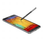 Nowy Samsung Galaxy Note 3 ma wiele świetnych funkcji, jakich nie oferował dotychczas żaden smartfon. Port USB 3.0 i kamera UHD to najważniejsze z nich.
